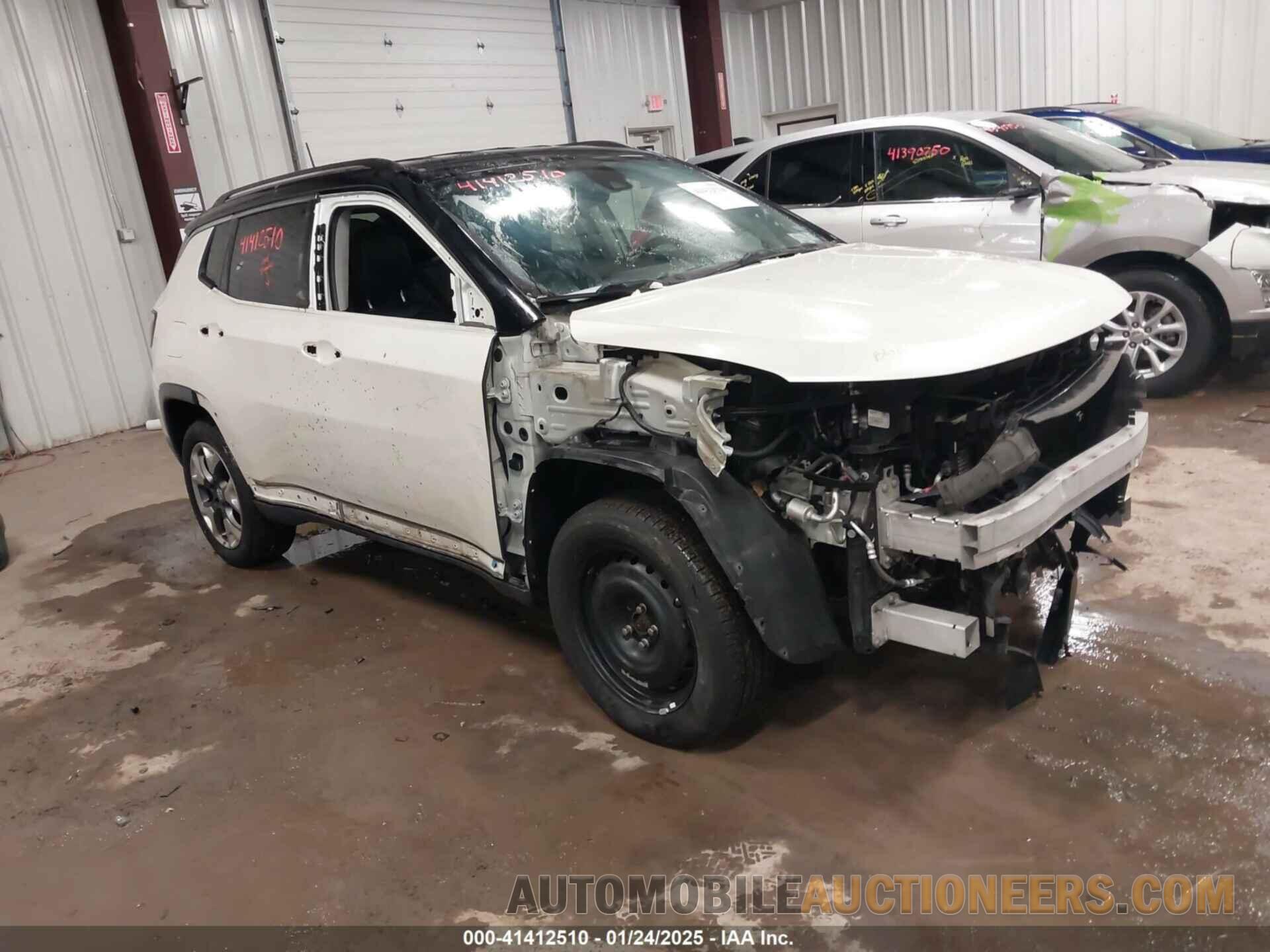 3C4NJDCB2JT205363 JEEP COMPASS 2018