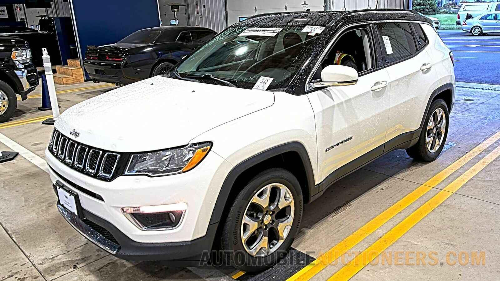 3C4NJDCB2JT424016 Jeep Compass 2018