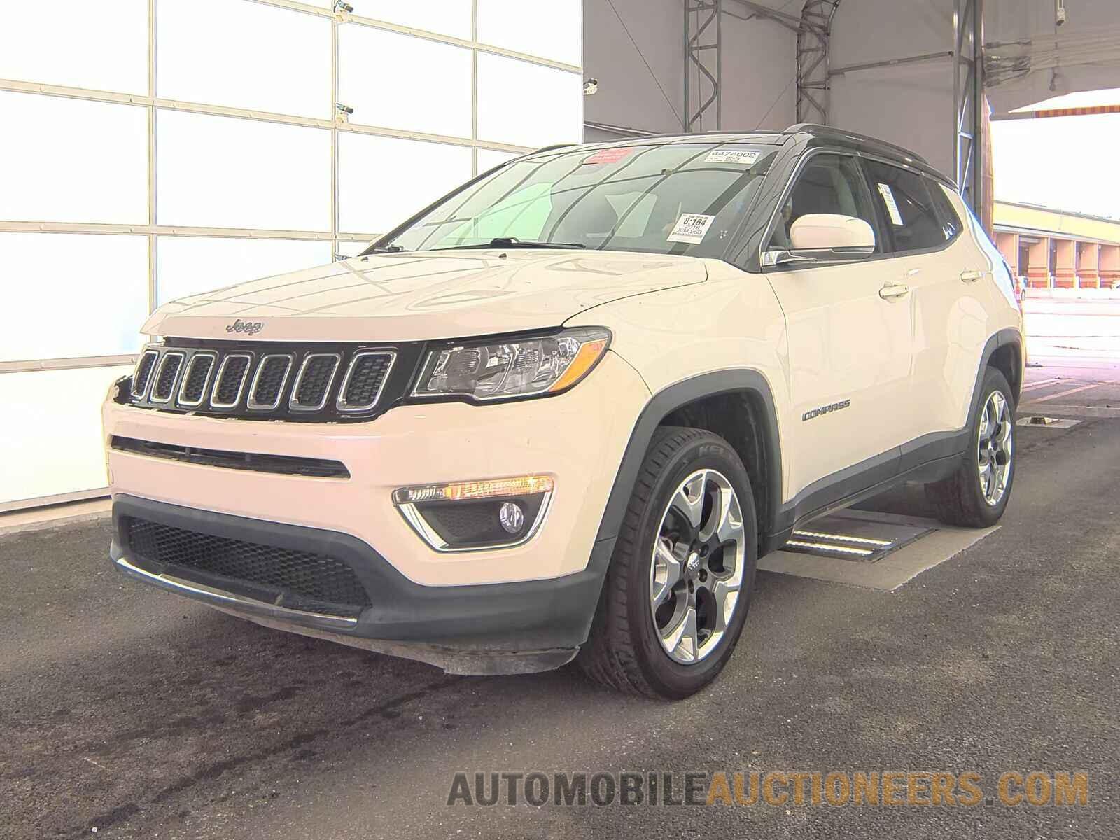 3C4NJDCB2JT499640 Jeep Compass 2018