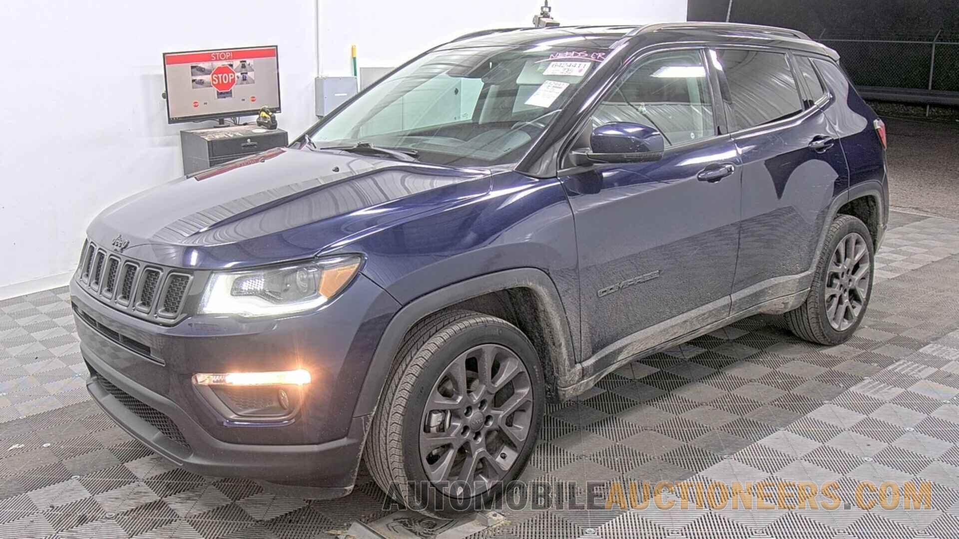 3C4NJDCB4KT704568 Jeep Compass 2019