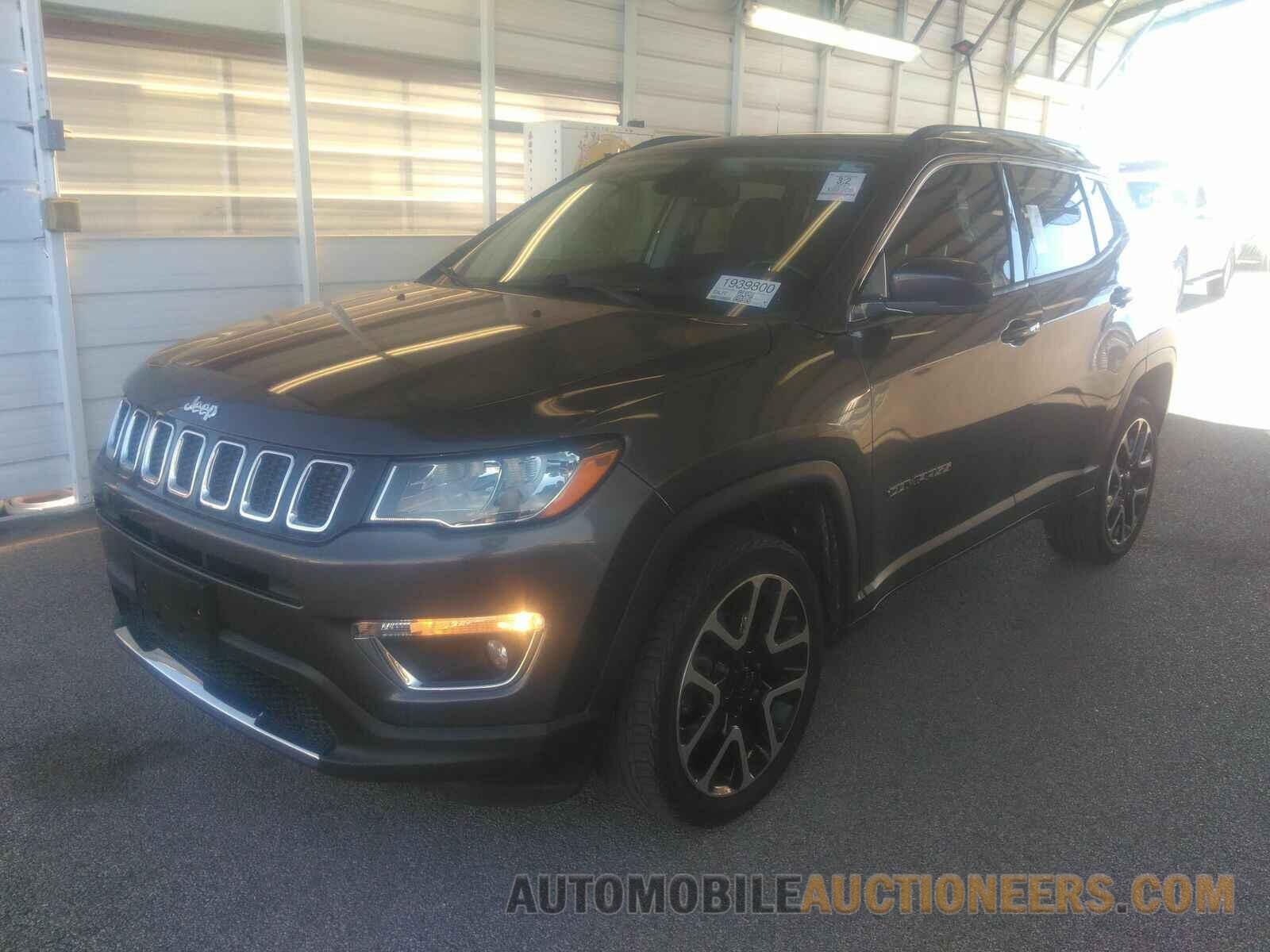 3C4NJDCB5HT630988 Jeep Compass 2017