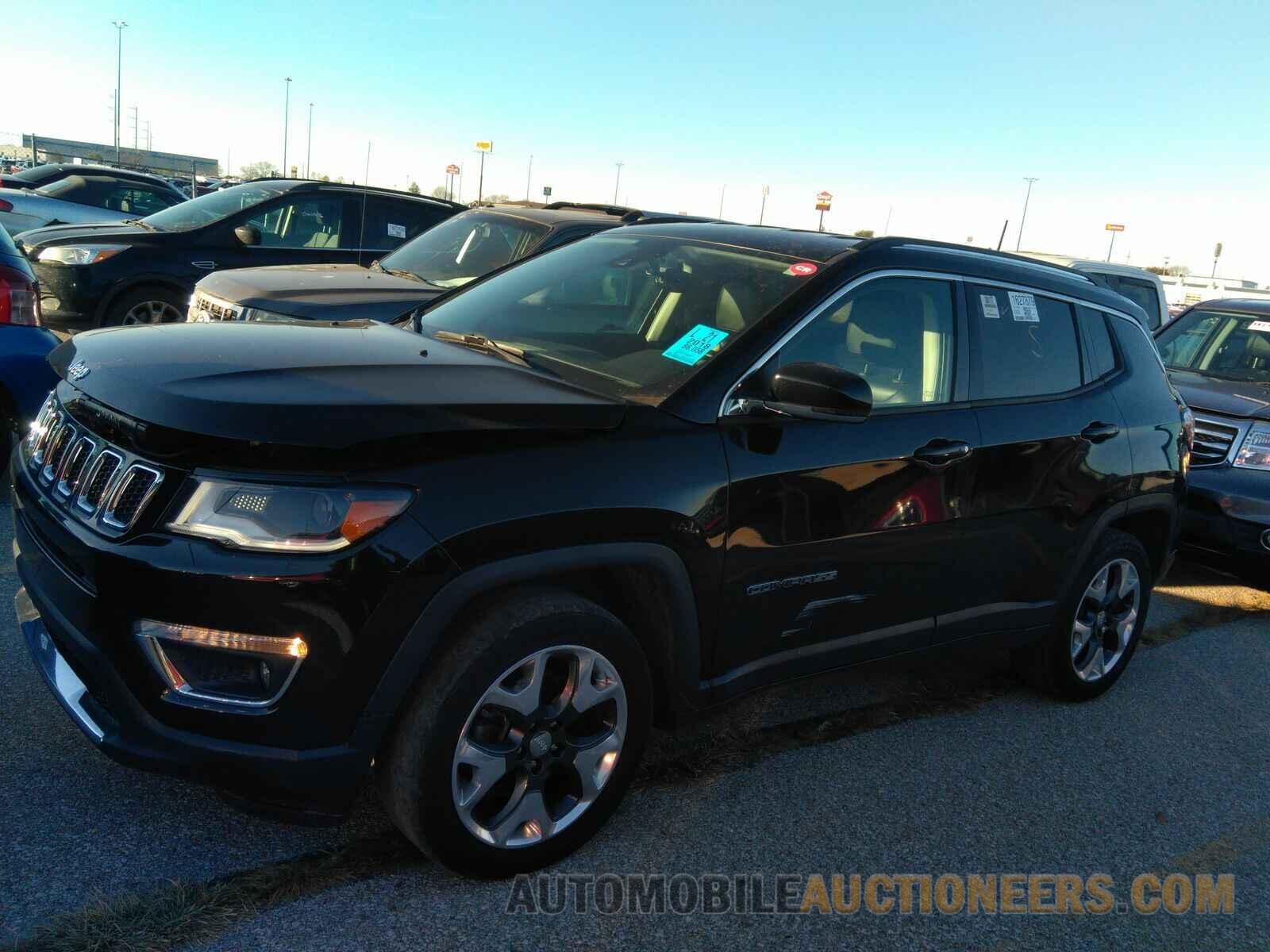 3C4NJDCB5JT340711 Jeep Compass 2018