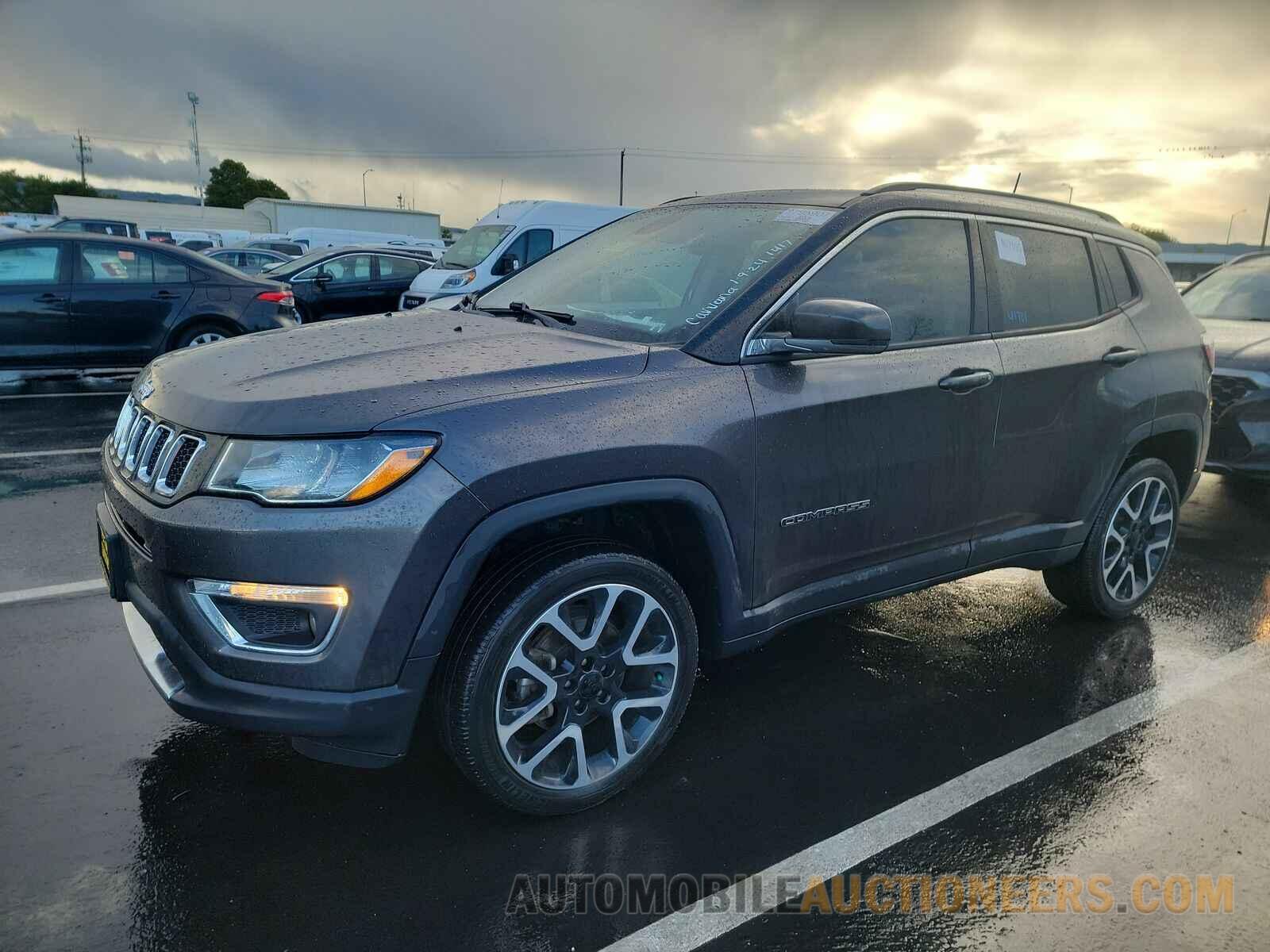 3C4NJDCB6HT656774 Jeep Compass 2017