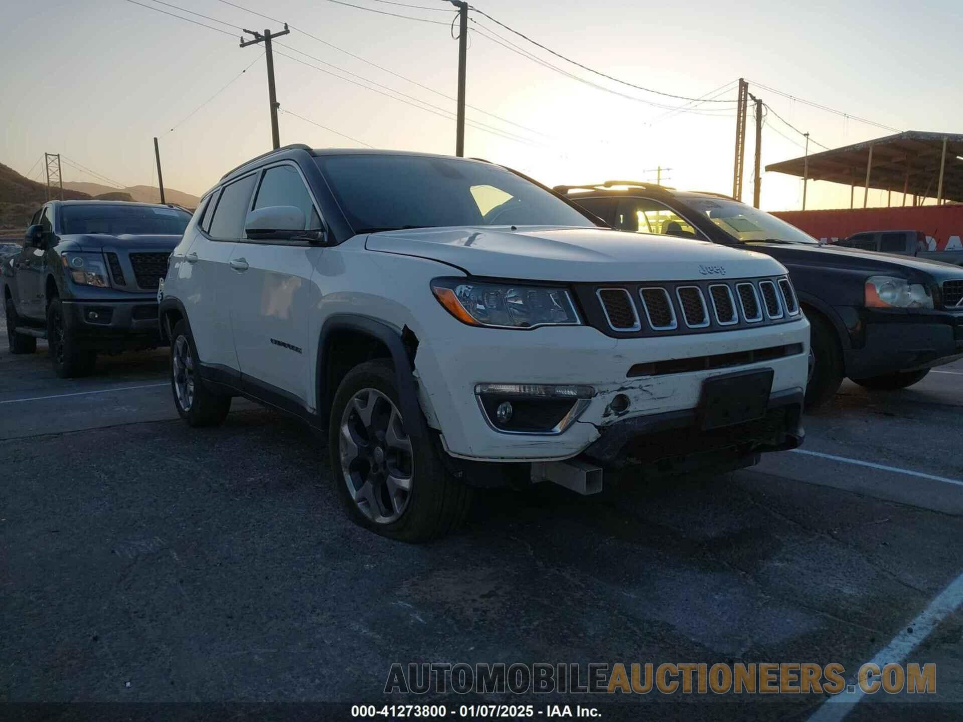 3C4NJDCB8JT153575 JEEP COMPASS 2018