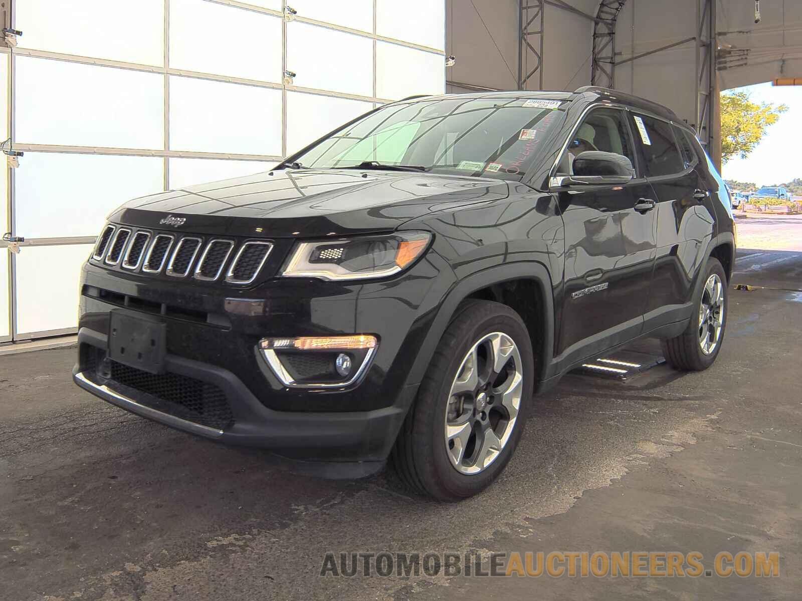 3C4NJDCB8JT306827 Jeep Compass 2018