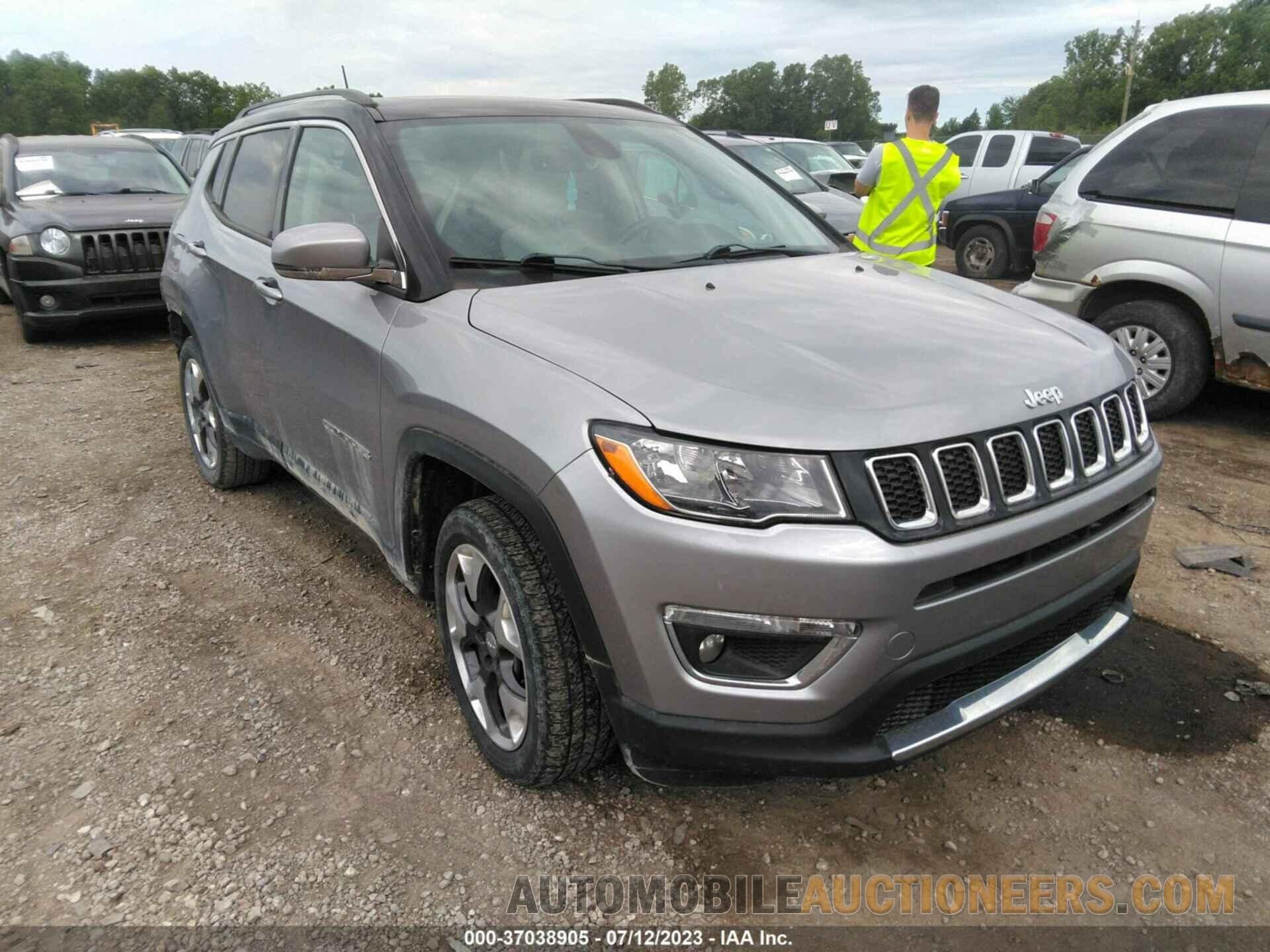 3C4NJDCB8JT349127 JEEP COMPASS 2018