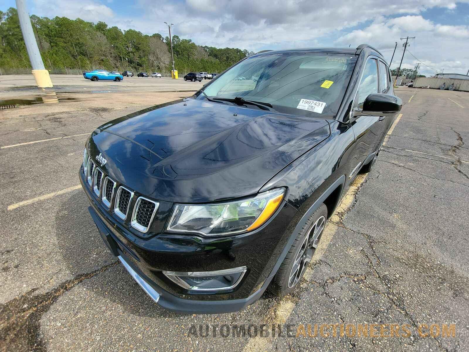 3C4NJDCB8JT435151 Jeep Compass 2018