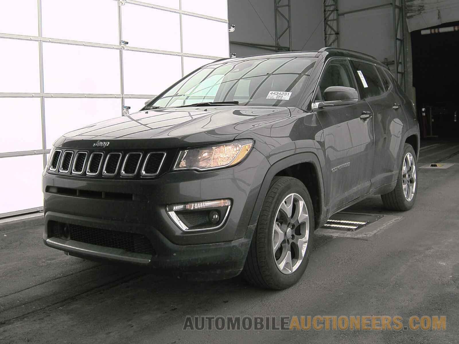 3C4NJDCB8MT518972 Jeep Compass 2021