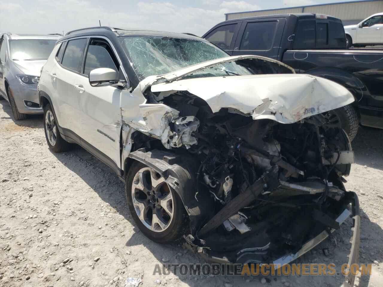 3C4NJDCB9JT301507 JEEP COMPASS 2018