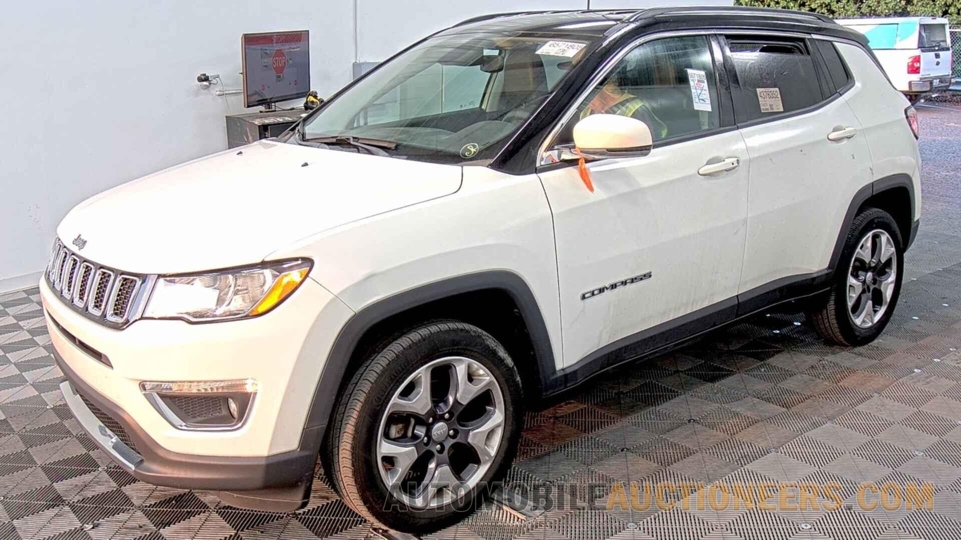 3C4NJDCB9LT128266 Jeep Compass 2020