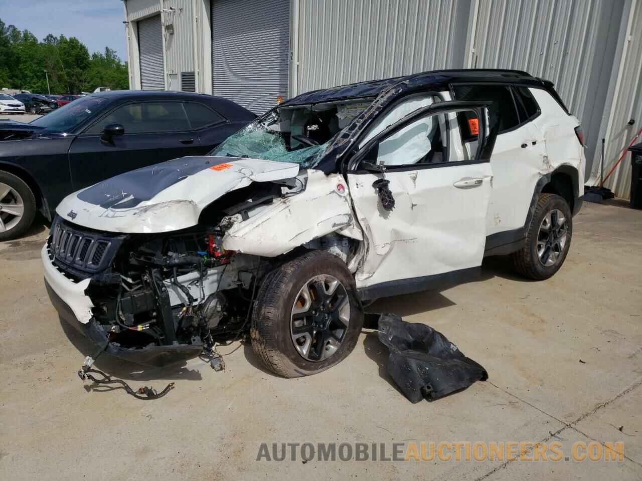 3C4NJDDB0JT129639 JEEP COMPASS 2018