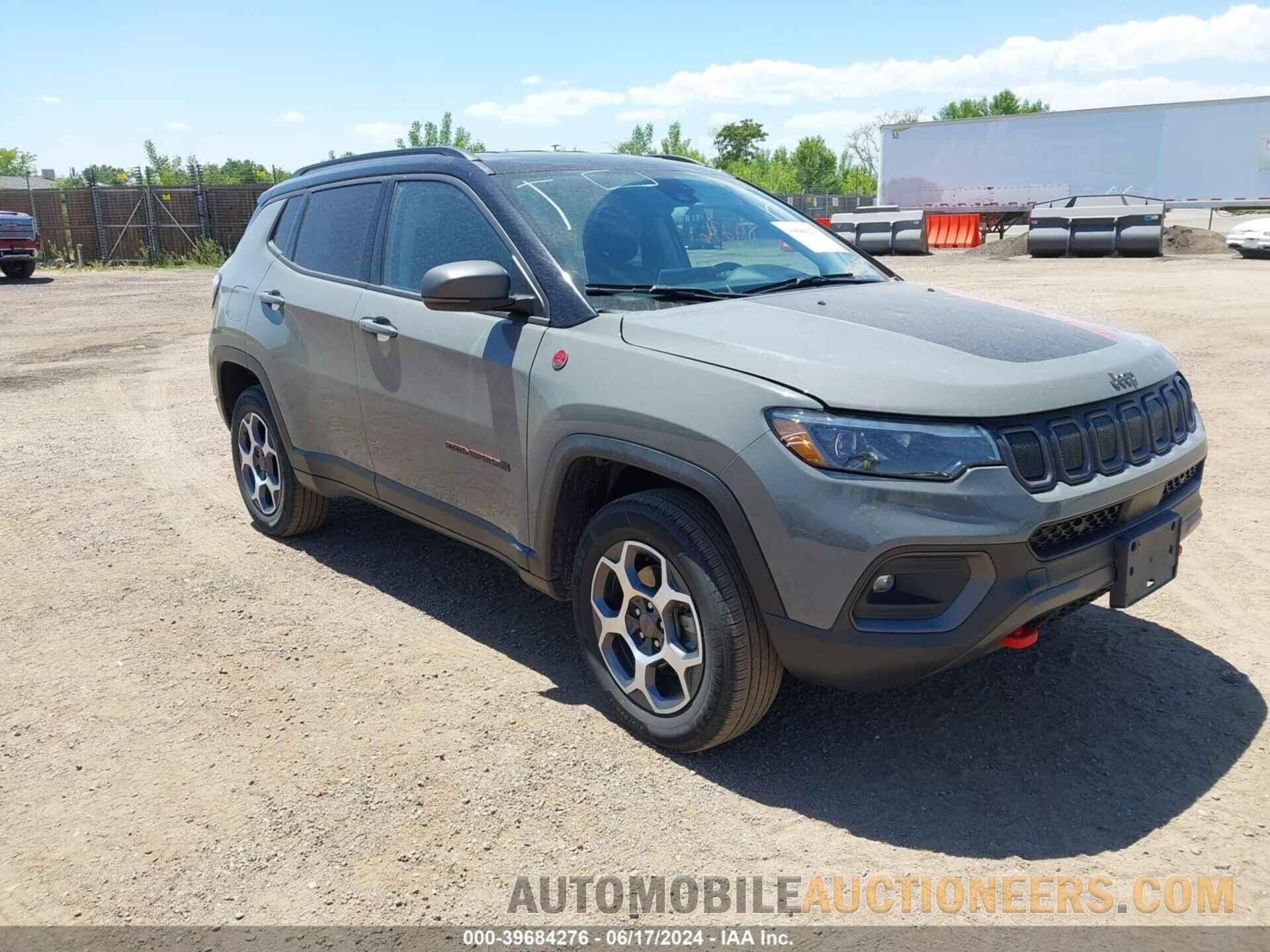 3C4NJDDB0NT117299 JEEP COMPASS 2022