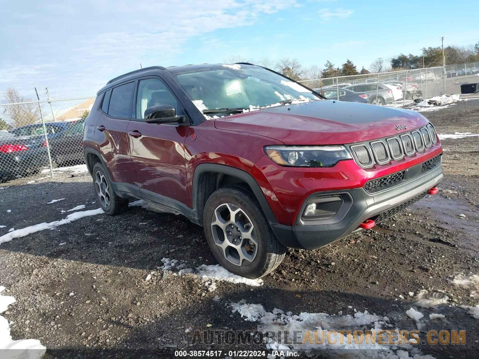 3C4NJDDB0NT226121 JEEP COMPASS 2022