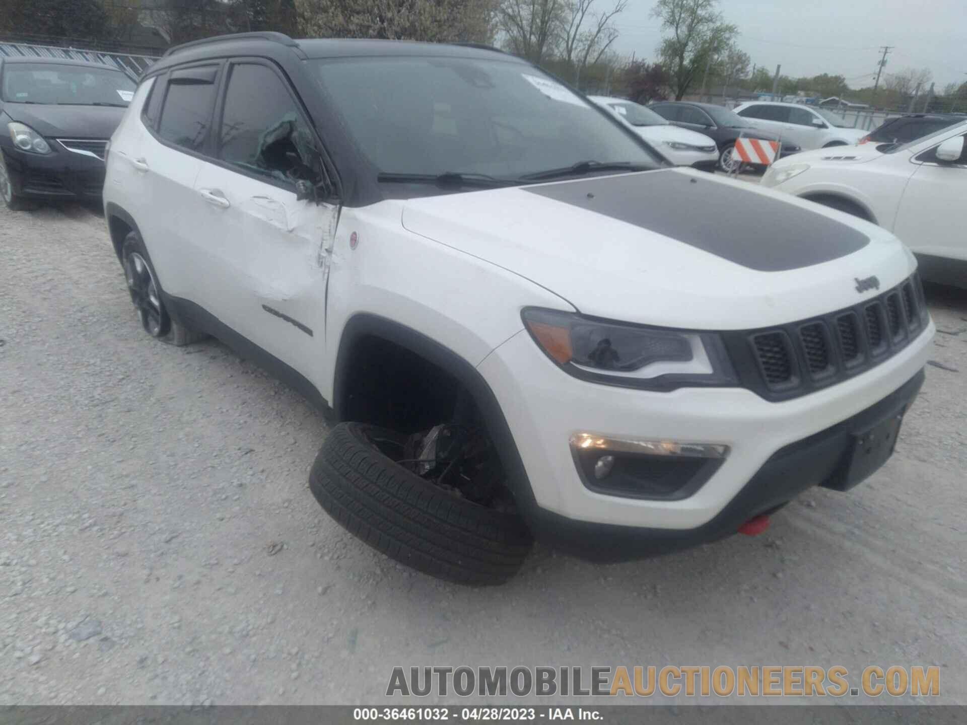 3C4NJDDB1JT337075 JEEP COMPASS 2018