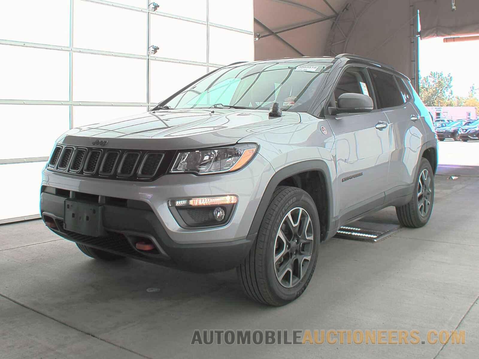 3C4NJDDB1KT627463 Jeep Compass 2019