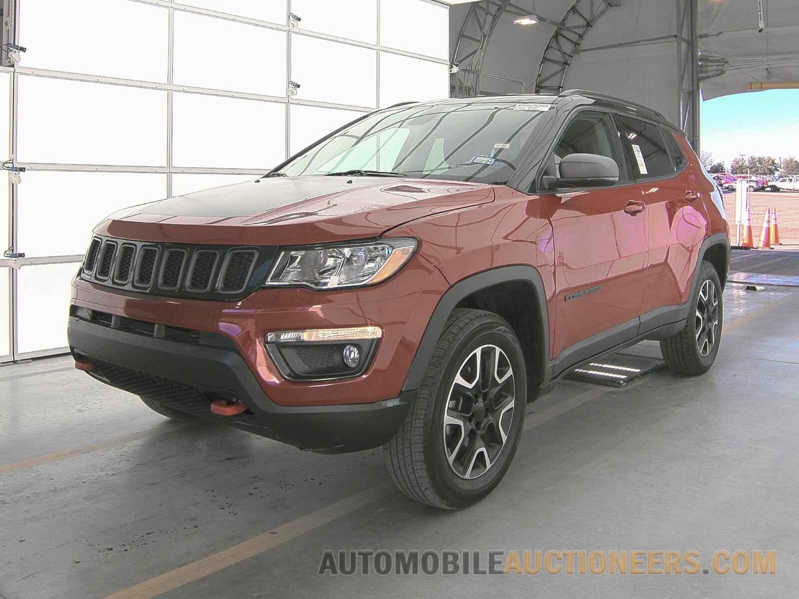 3C4NJDDB1LT163141 Jeep Compass 2020