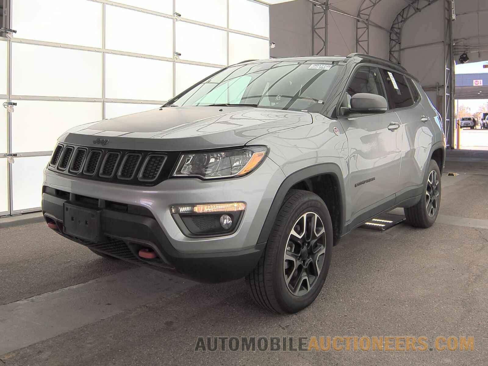 3C4NJDDB1MT571642 Jeep Compass 2021