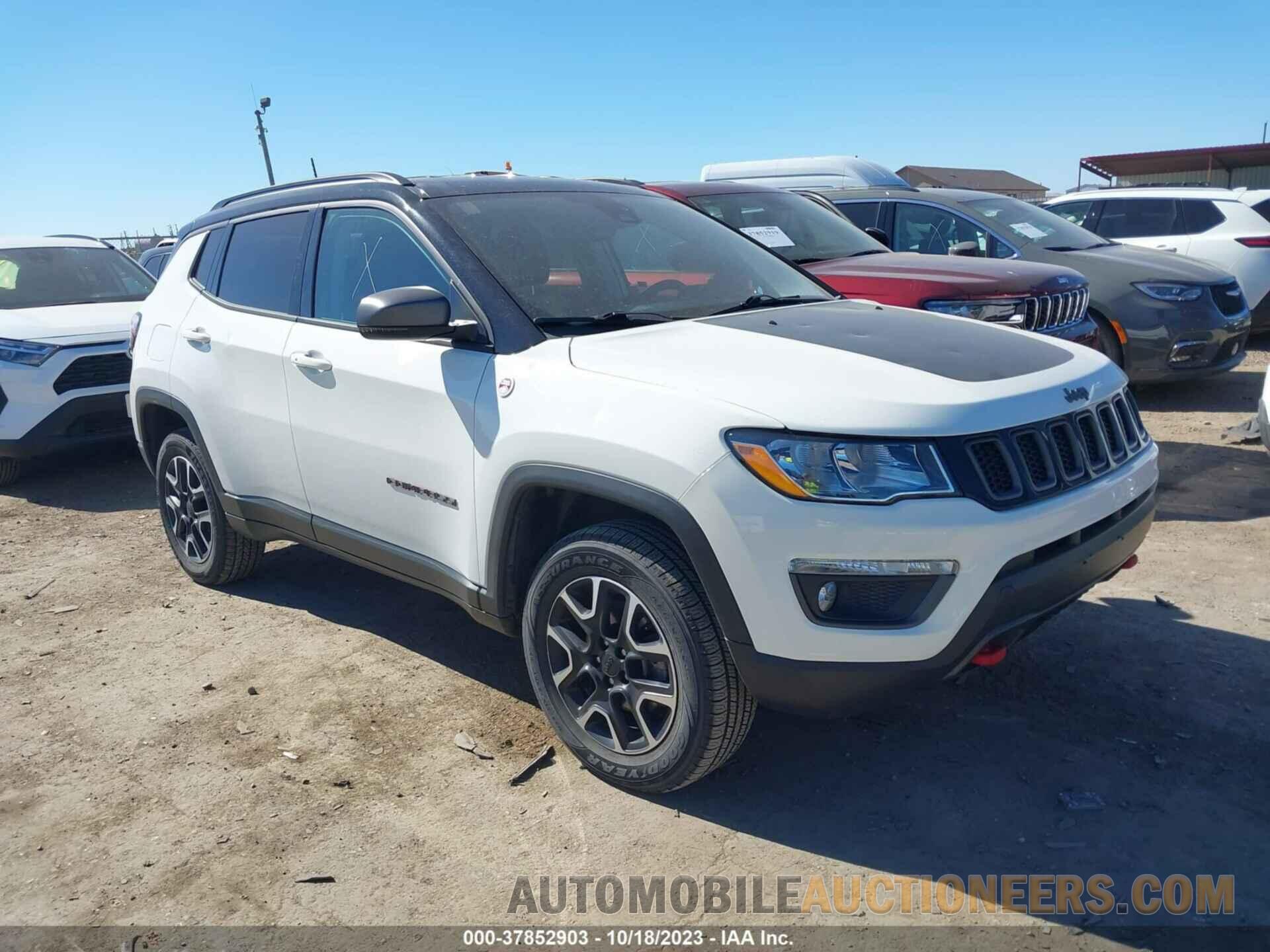 3C4NJDDB1MT571866 JEEP COMPASS 2021