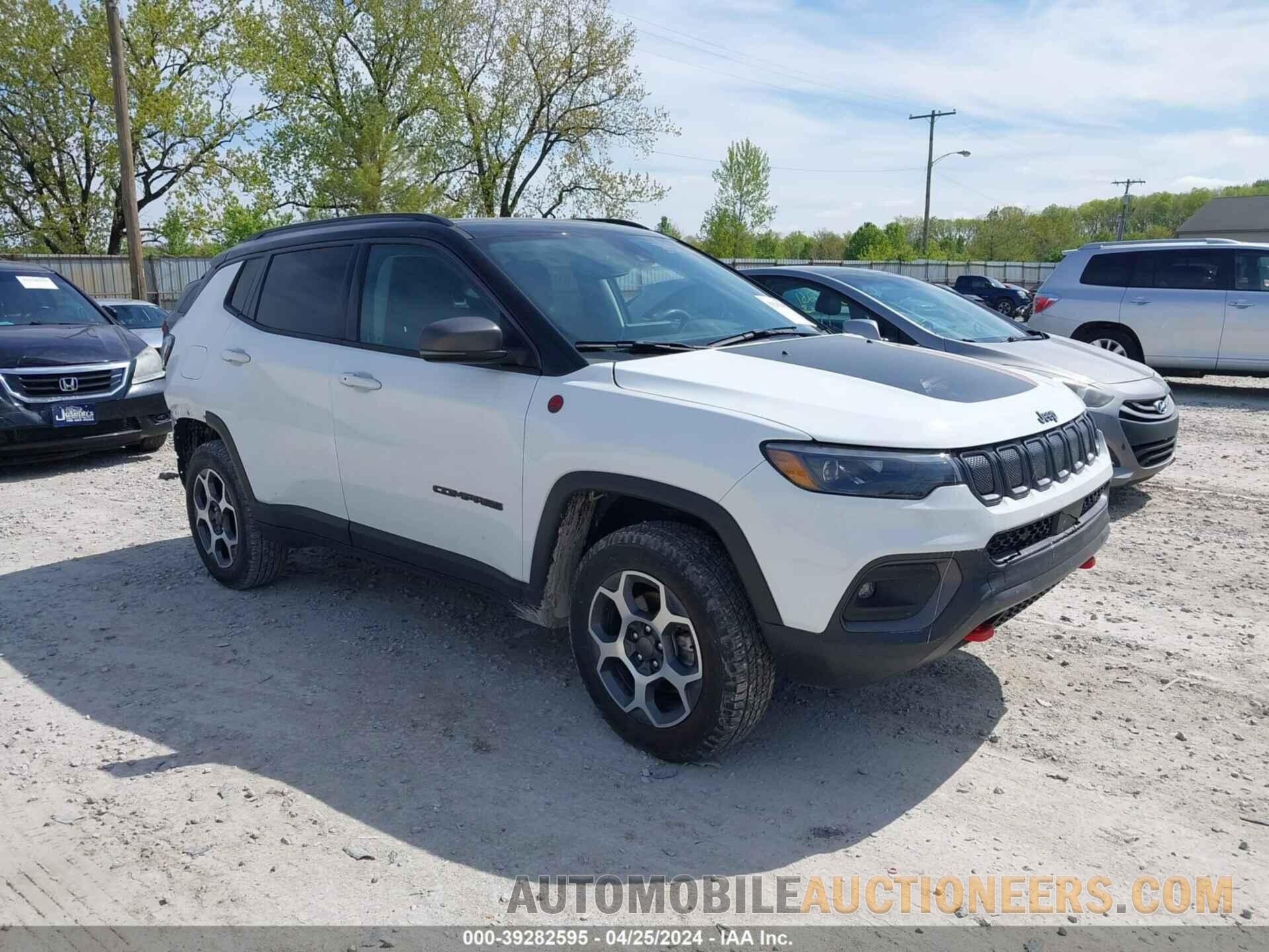 3C4NJDDB1NT142969 JEEP COMPASS 2022