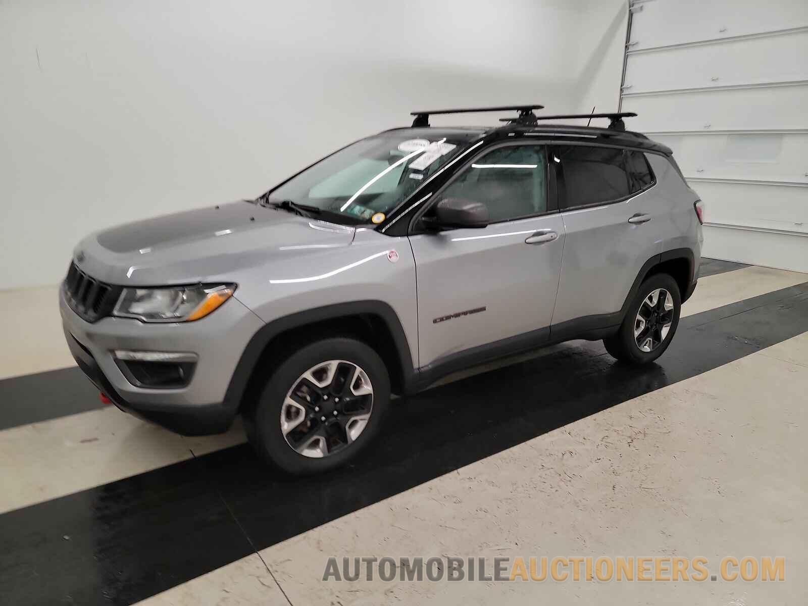 3C4NJDDB2JT143400 Jeep Compass 2018