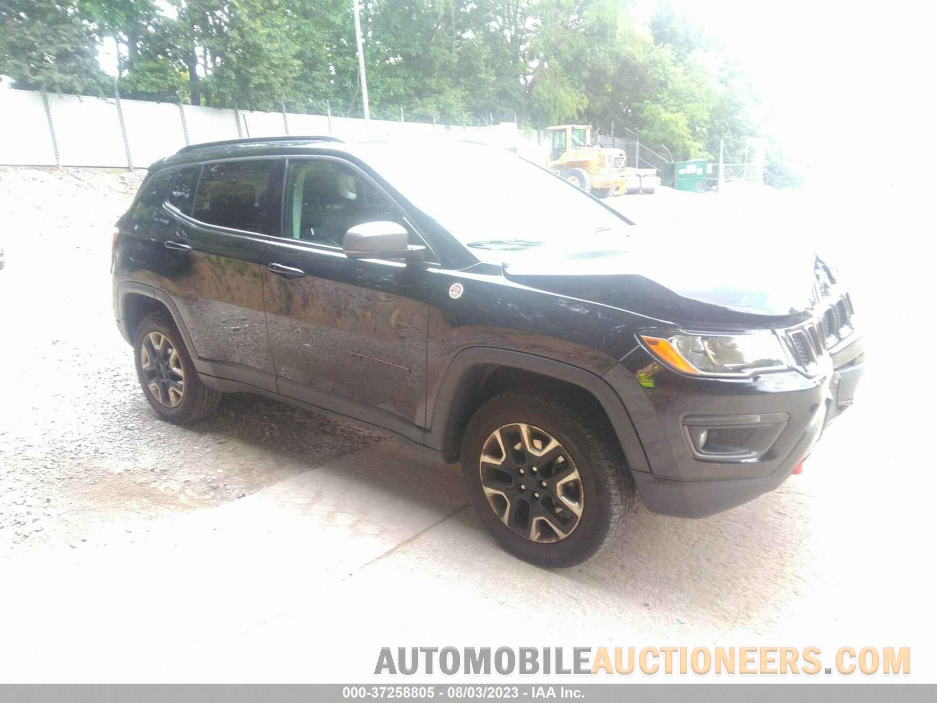 3C4NJDDB2JT450971 JEEP COMPASS 2018