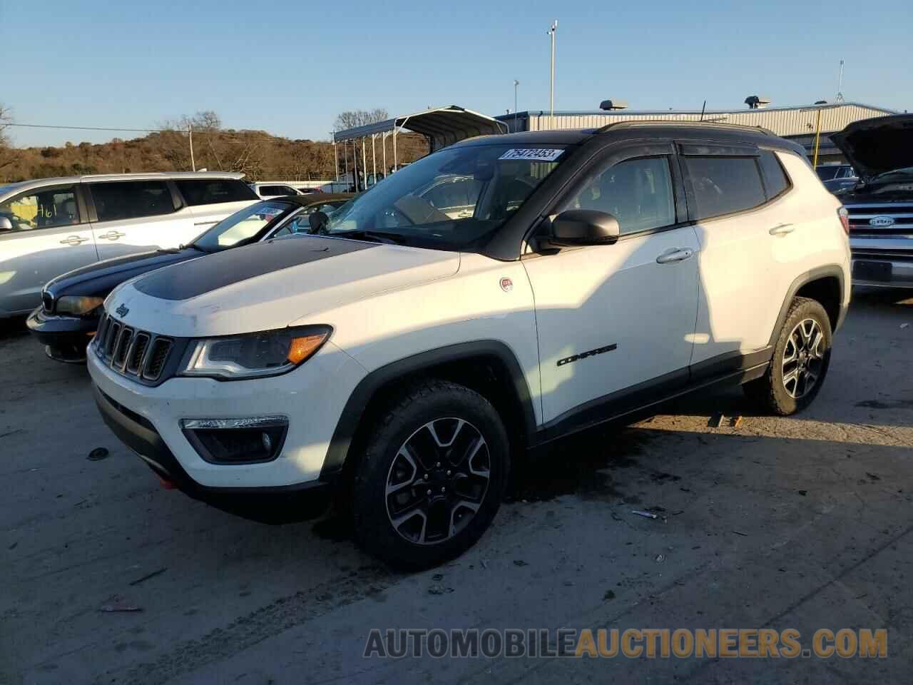 3C4NJDDB2KT660407 JEEP COMPASS 2019