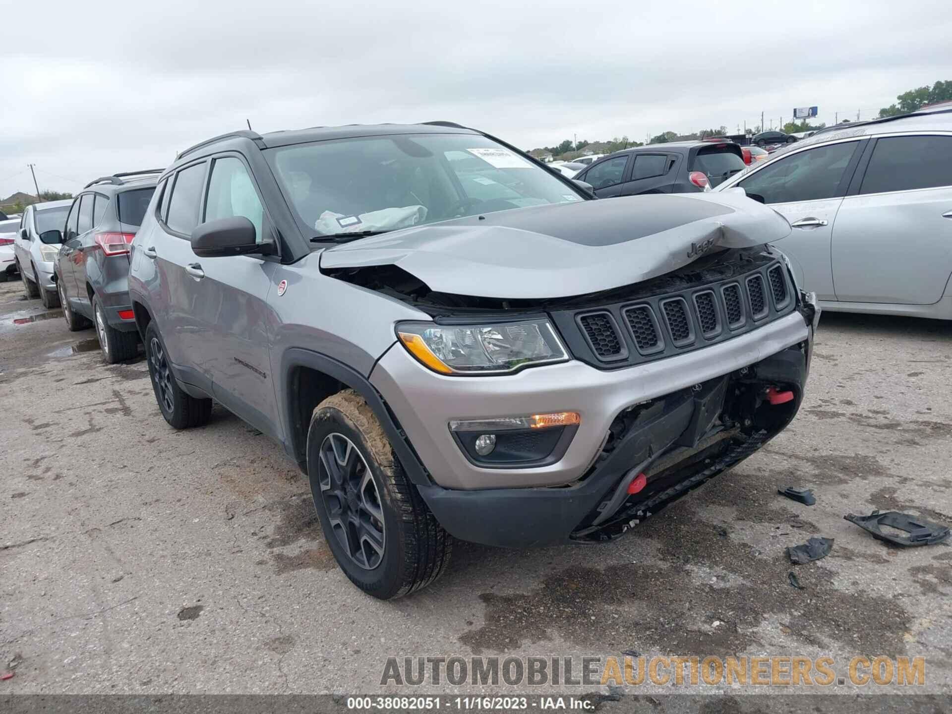 3C4NJDDB2KT667941 JEEP COMPASS 2019