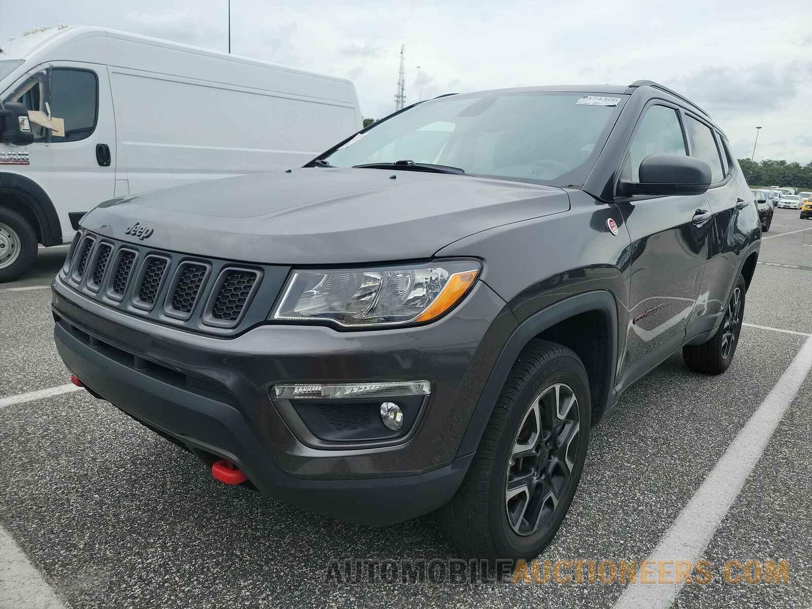 3C4NJDDB2KT739754 Jeep Compass 2019