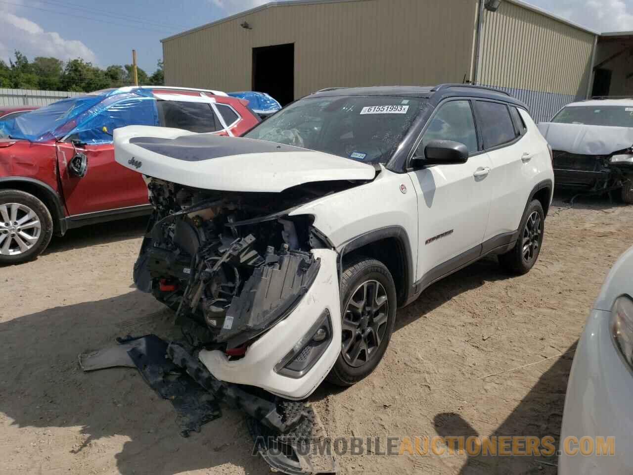 3C4NJDDB2KT740001 JEEP COMPASS 2019