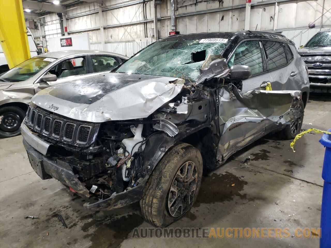 3C4NJDDB2KT775833 JEEP COMPASS 2019