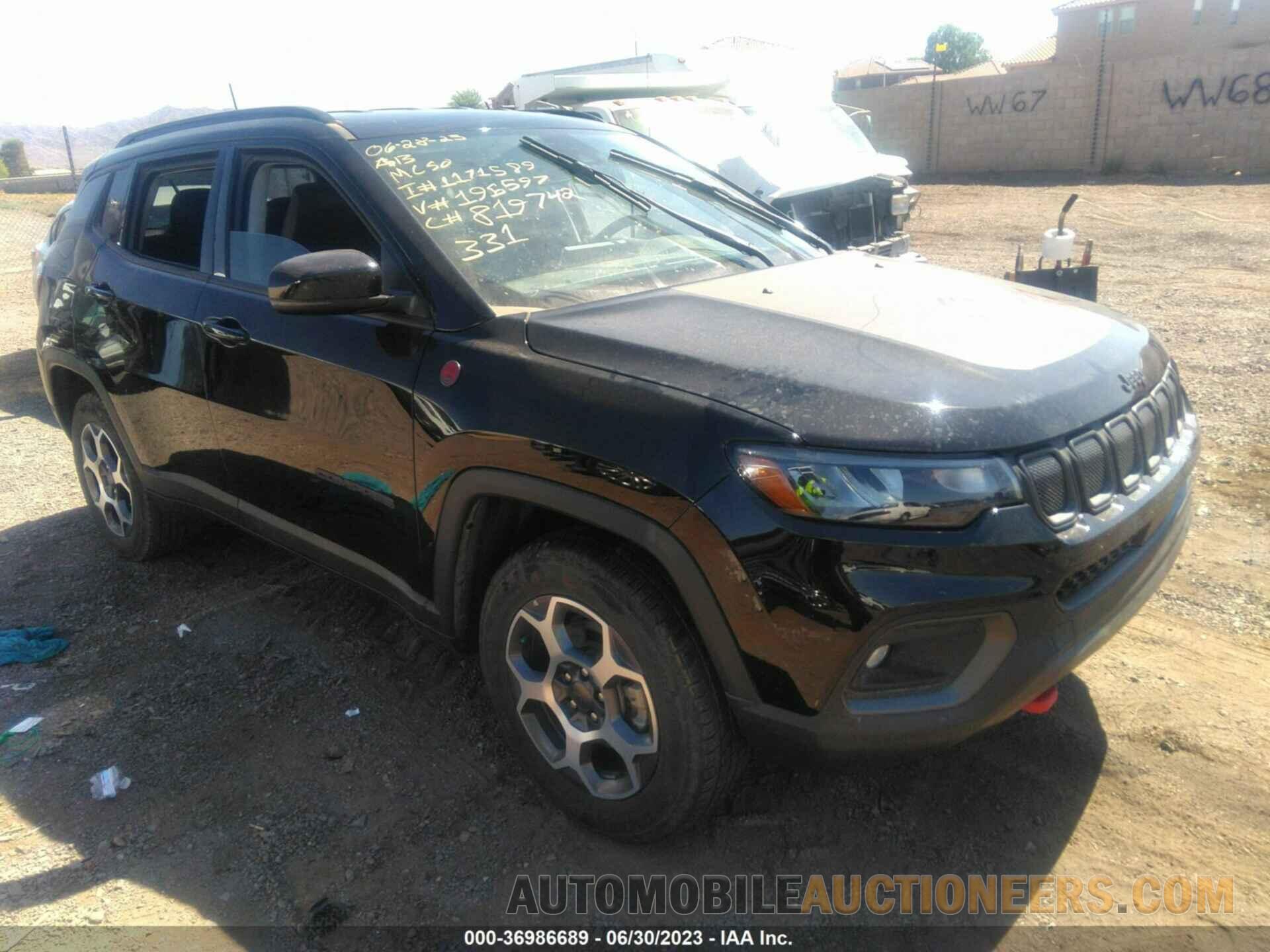 3C4NJDDB2NT195597 JEEP COMPASS 2022