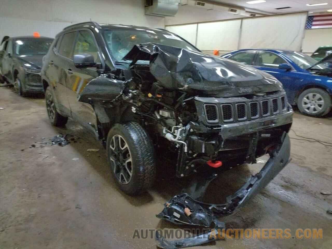 3C4NJDDB3KT616965 JEEP COMPASS 2019