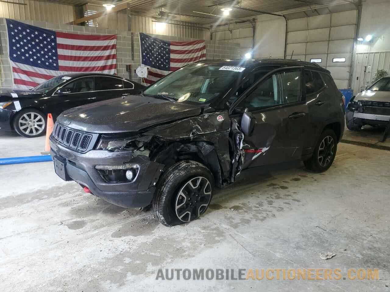 3C4NJDDB3KT681962 JEEP COMPASS 2019