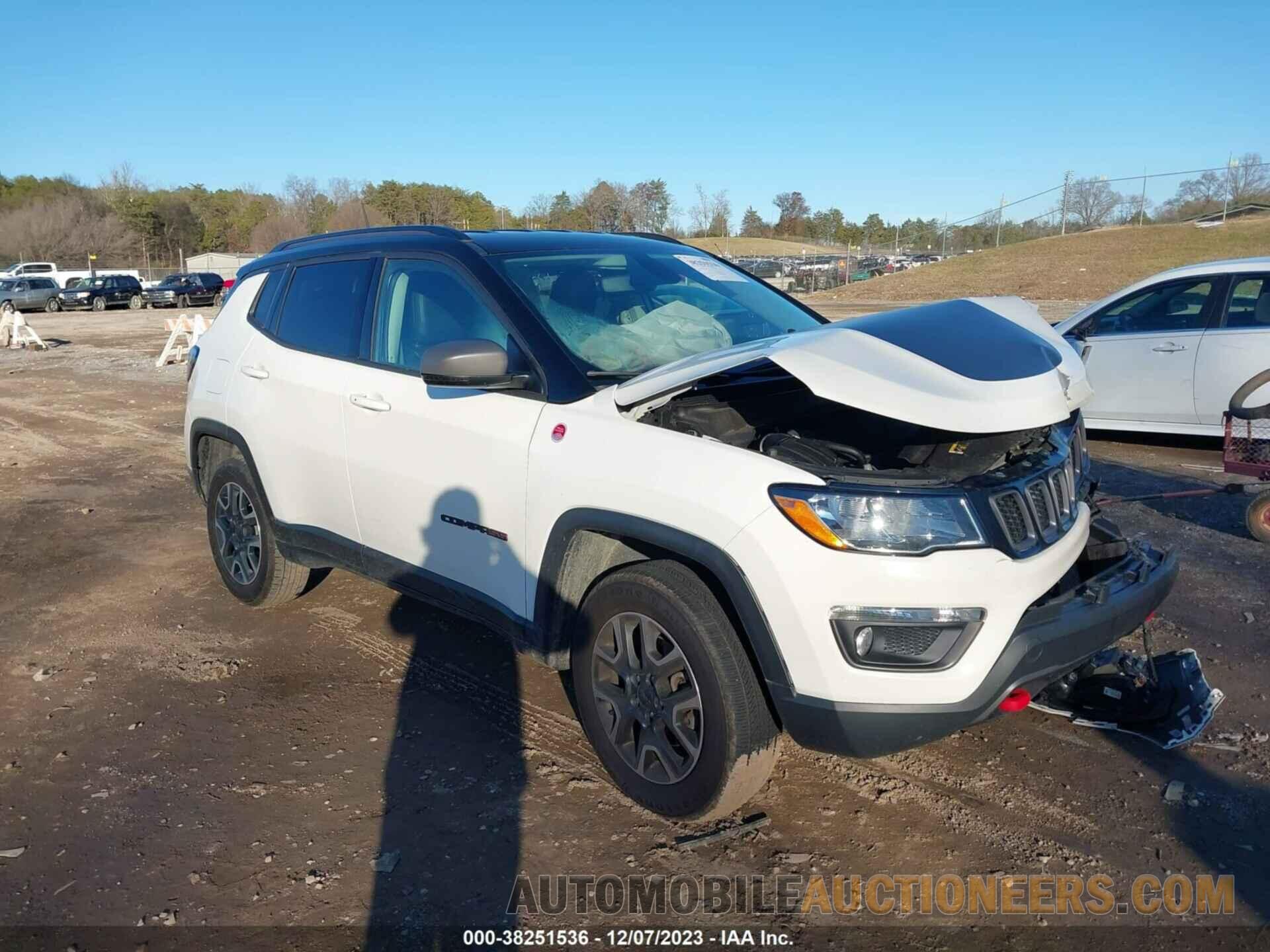 3C4NJDDB3KT739519 JEEP COMPASS 2019