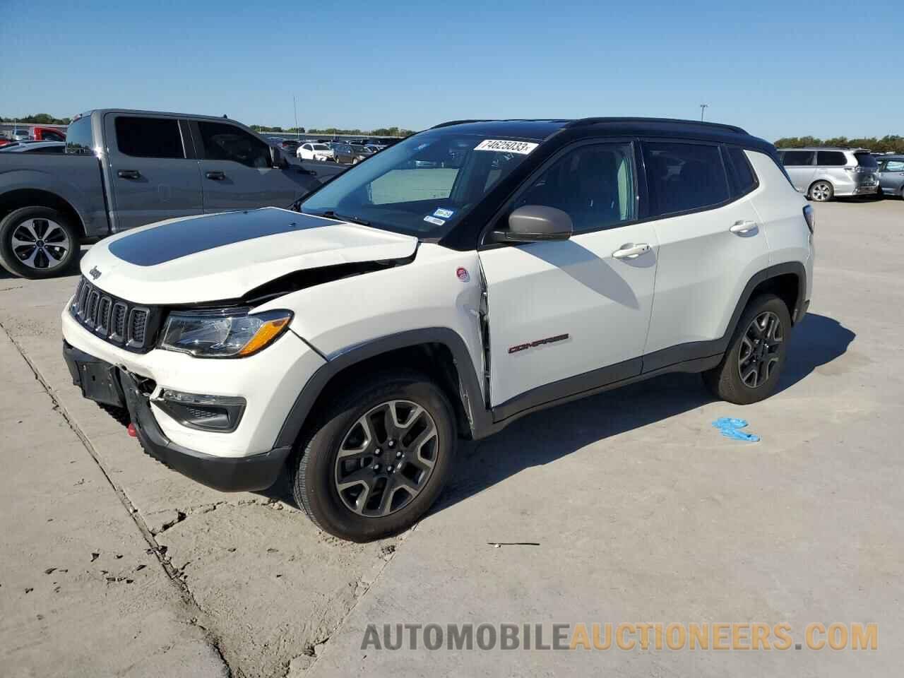 3C4NJDDB3KT759933 JEEP COMPASS 2019