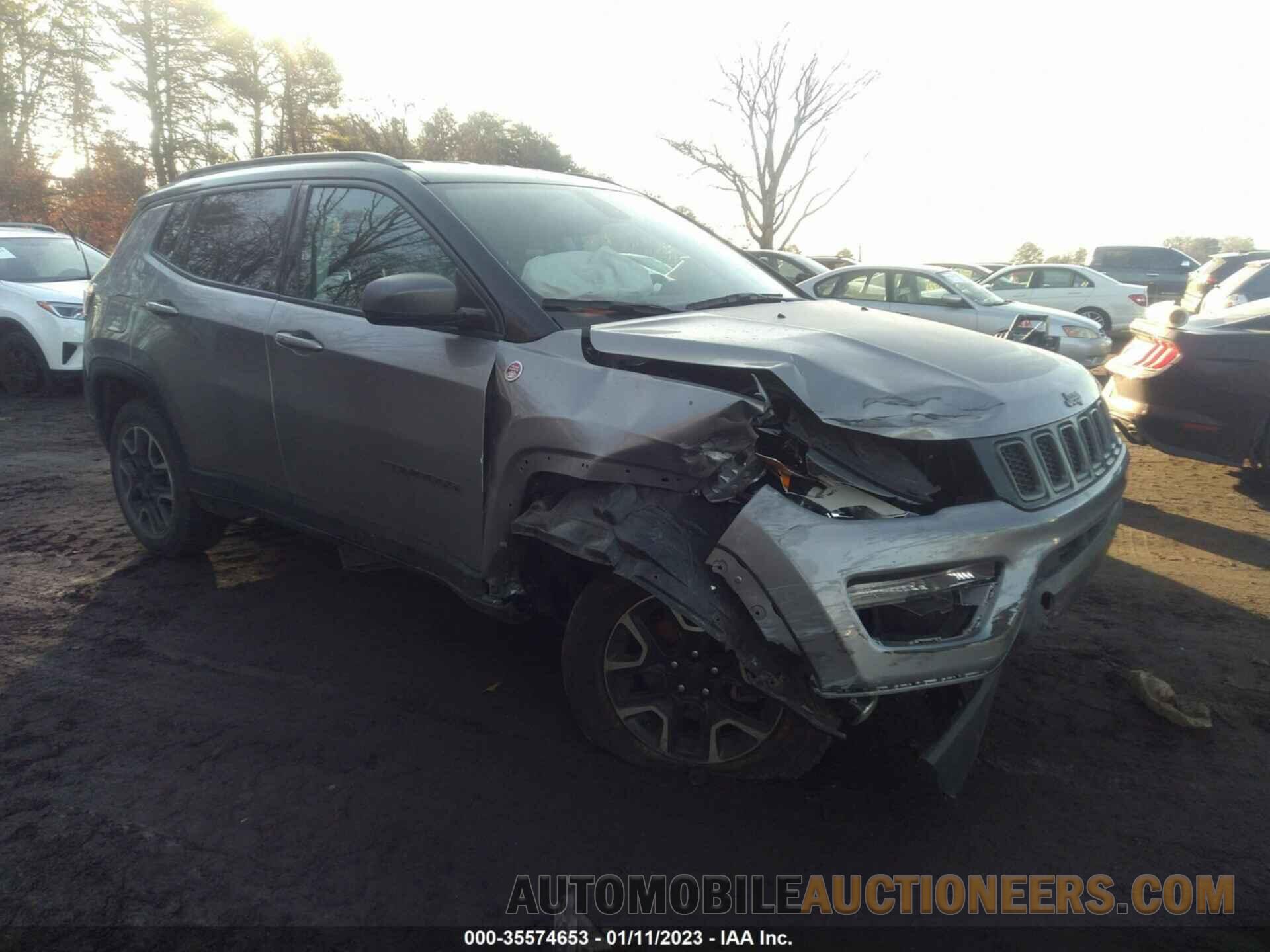 3C4NJDDB3KT780300 JEEP COMPASS 2019