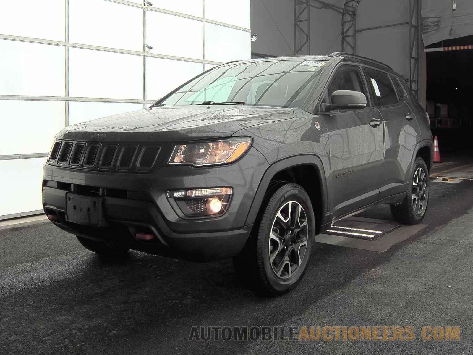 3C4NJDDB3LT157423 Jeep Compass 2020