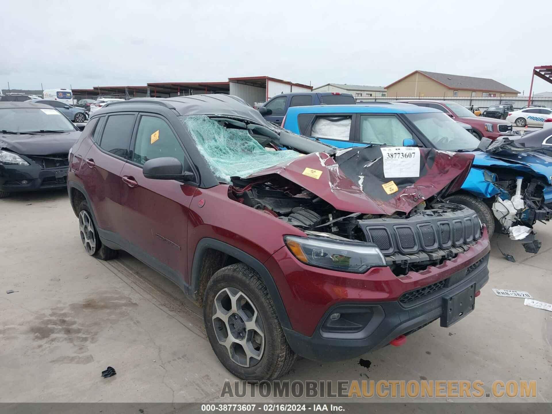 3C4NJDDB3NT111187 JEEP COMPASS 2022