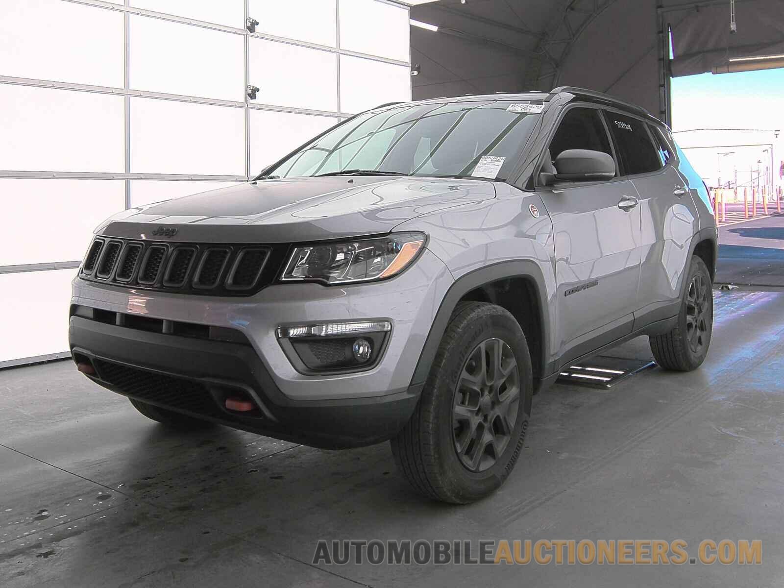 3C4NJDDB4JT174826 Jeep Compass 2018