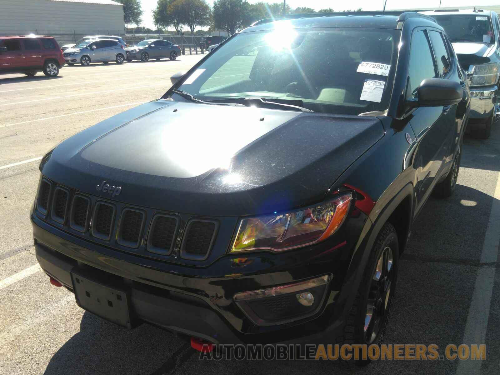 3C4NJDDB4JT202687 Jeep Compass 2018