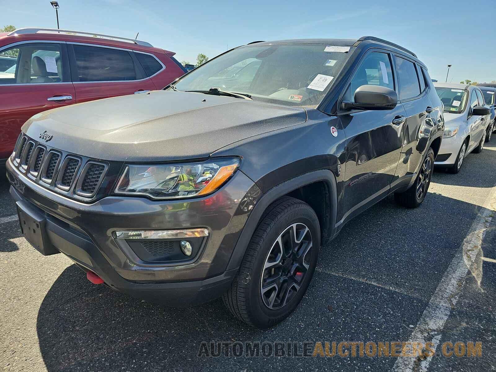 3C4NJDDB4KT598699 Jeep Compass 2019