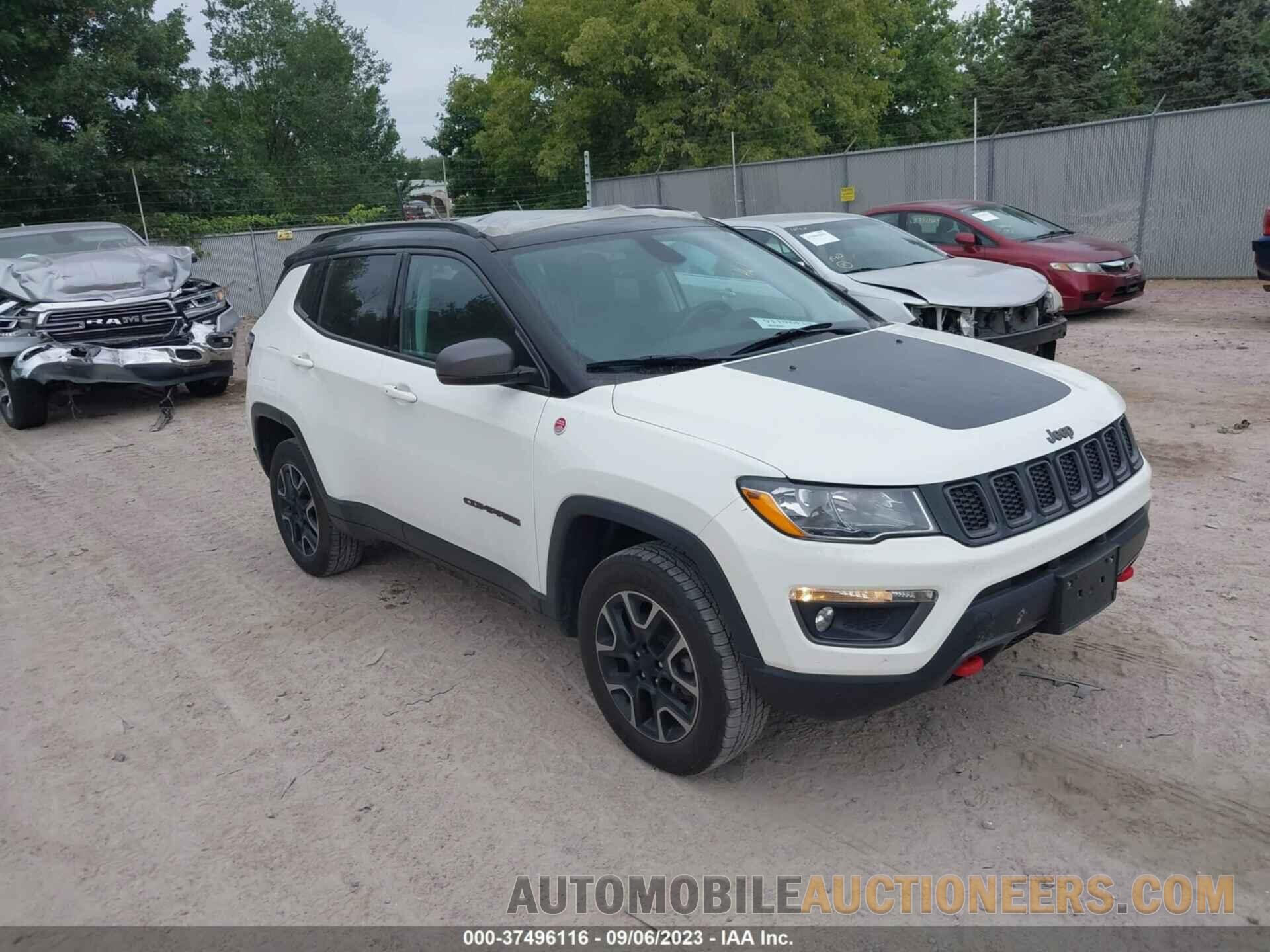 3C4NJDDB4KT602539 JEEP COMPASS 2019