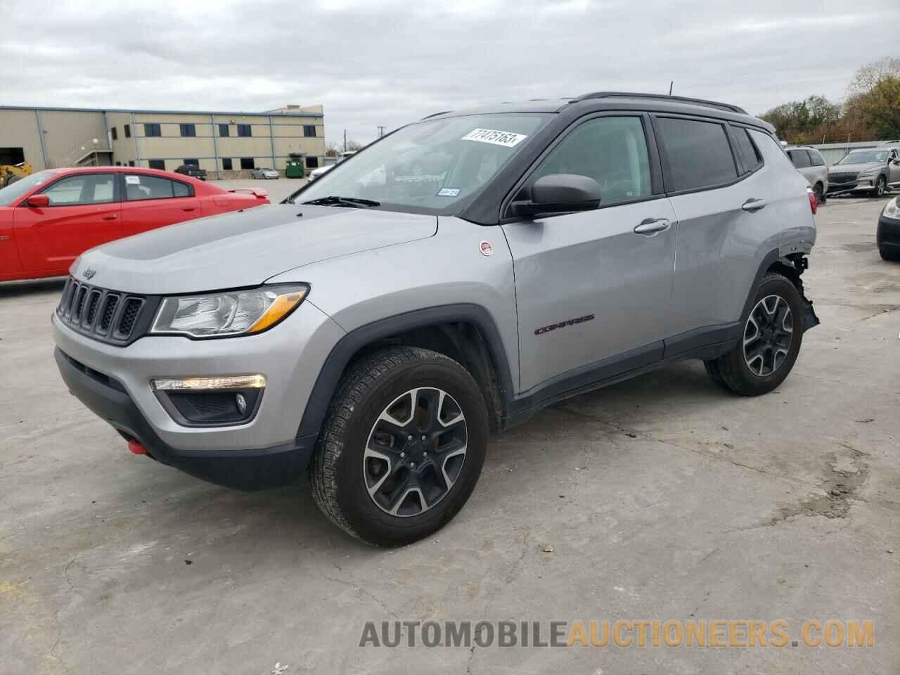 3C4NJDDB4KT622483 JEEP COMPASS 2019