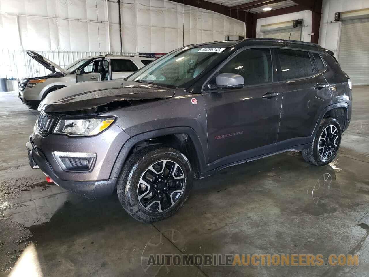 3C4NJDDB4KT846451 JEEP COMPASS 2019