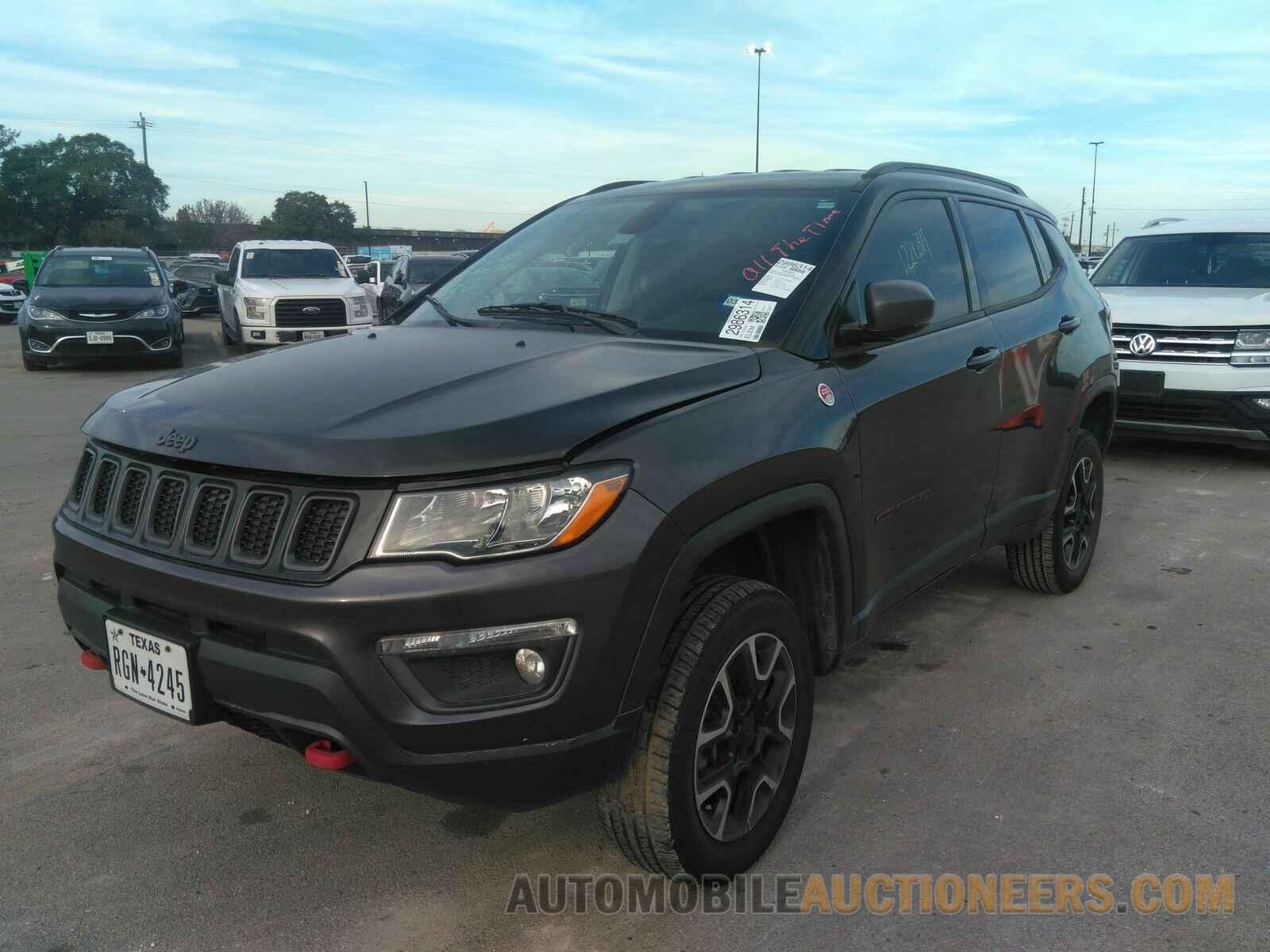 3C4NJDDB4LT122034 Jeep Compass 2020