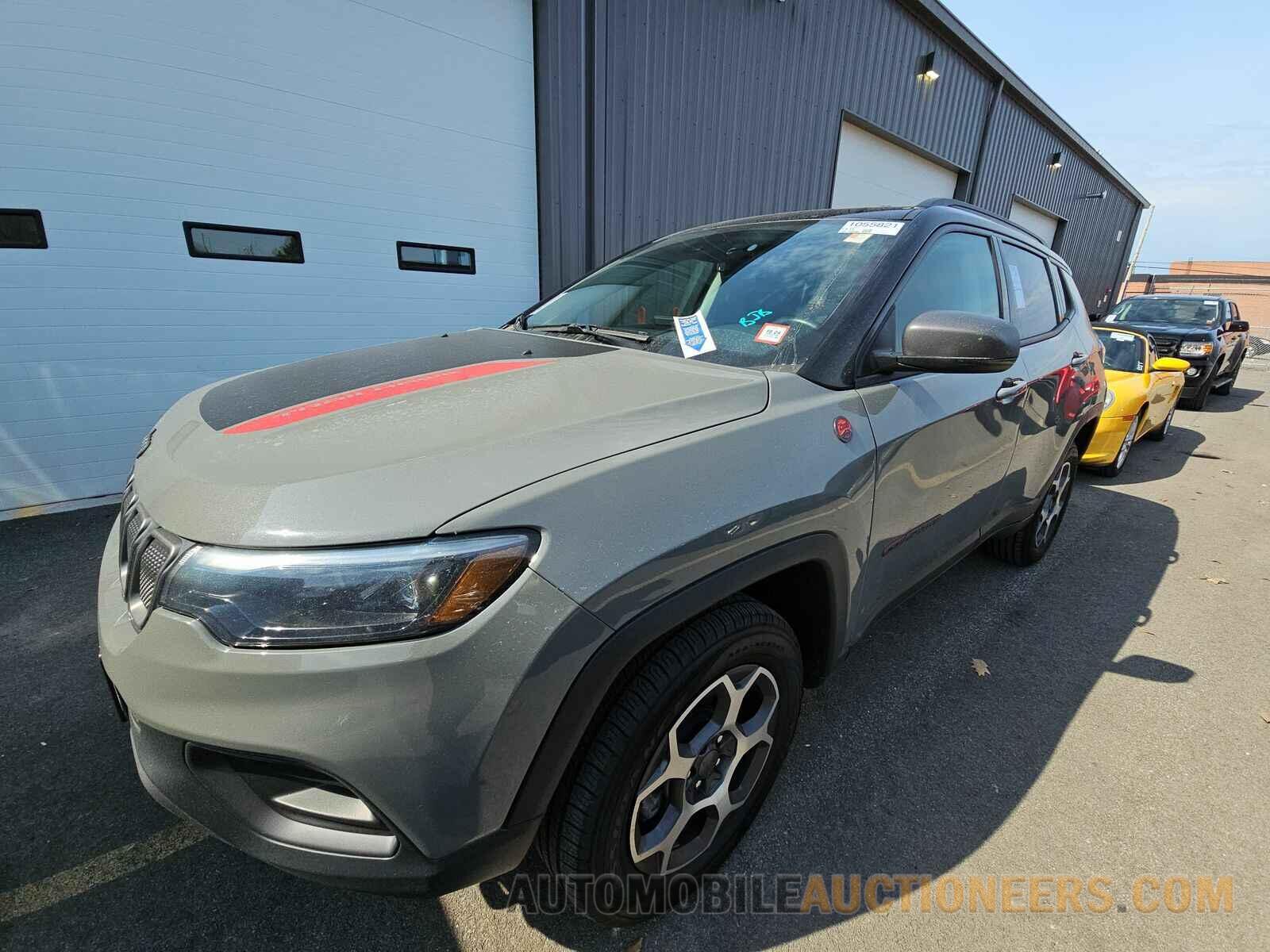 3C4NJDDB4NT135997 Jeep Compass 2022