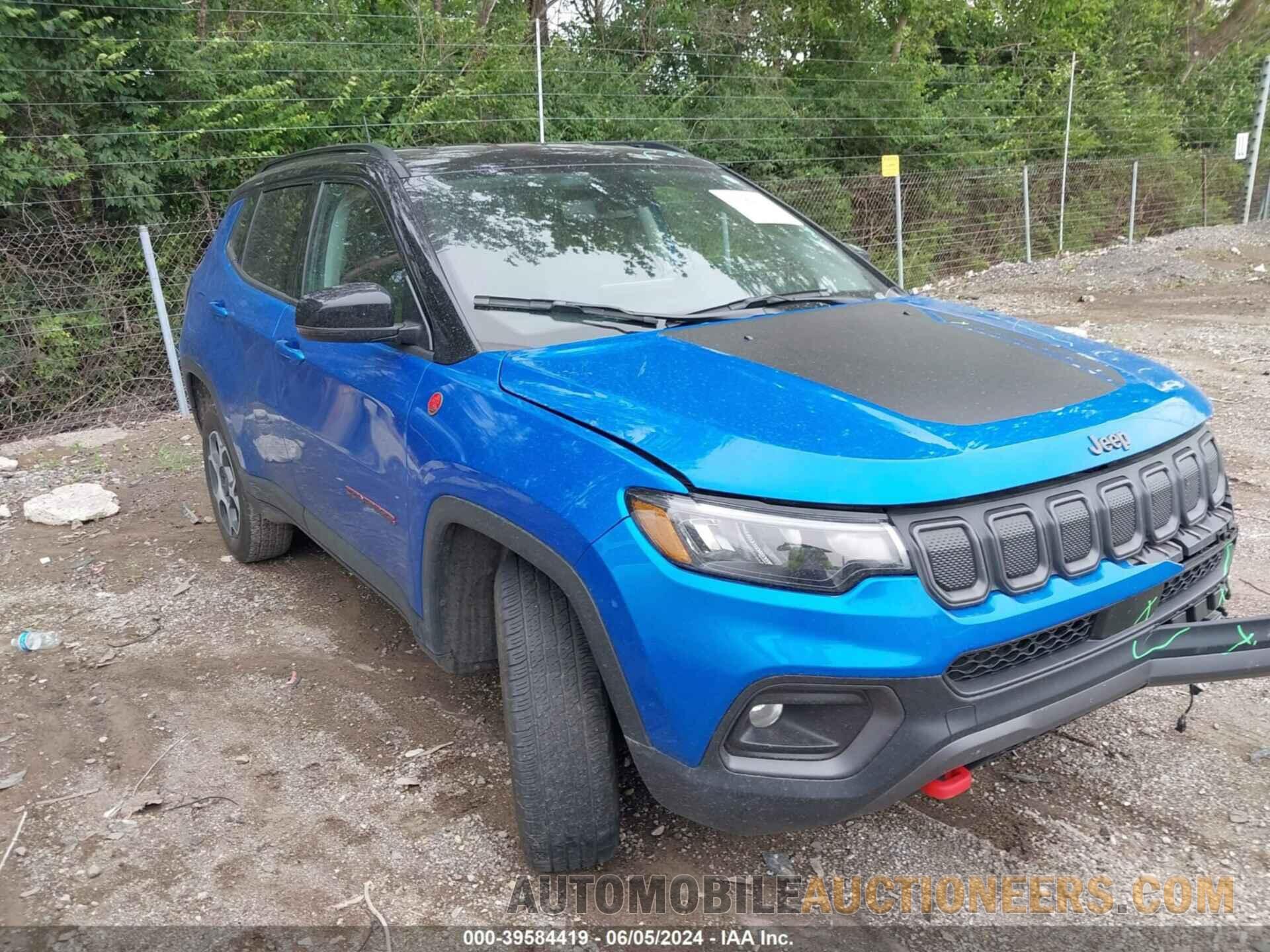 3C4NJDDB4NT170281 JEEP COMPASS 2022