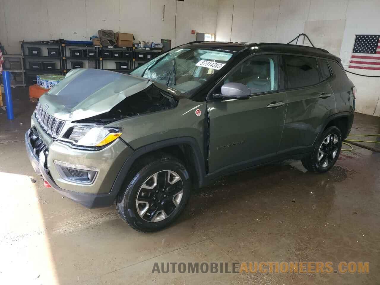 3C4NJDDB5JT187598 JEEP COMPASS 2018