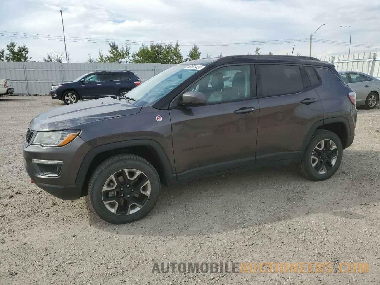 3C4NJDDB5JT330128 JEEP COMPASS 2018