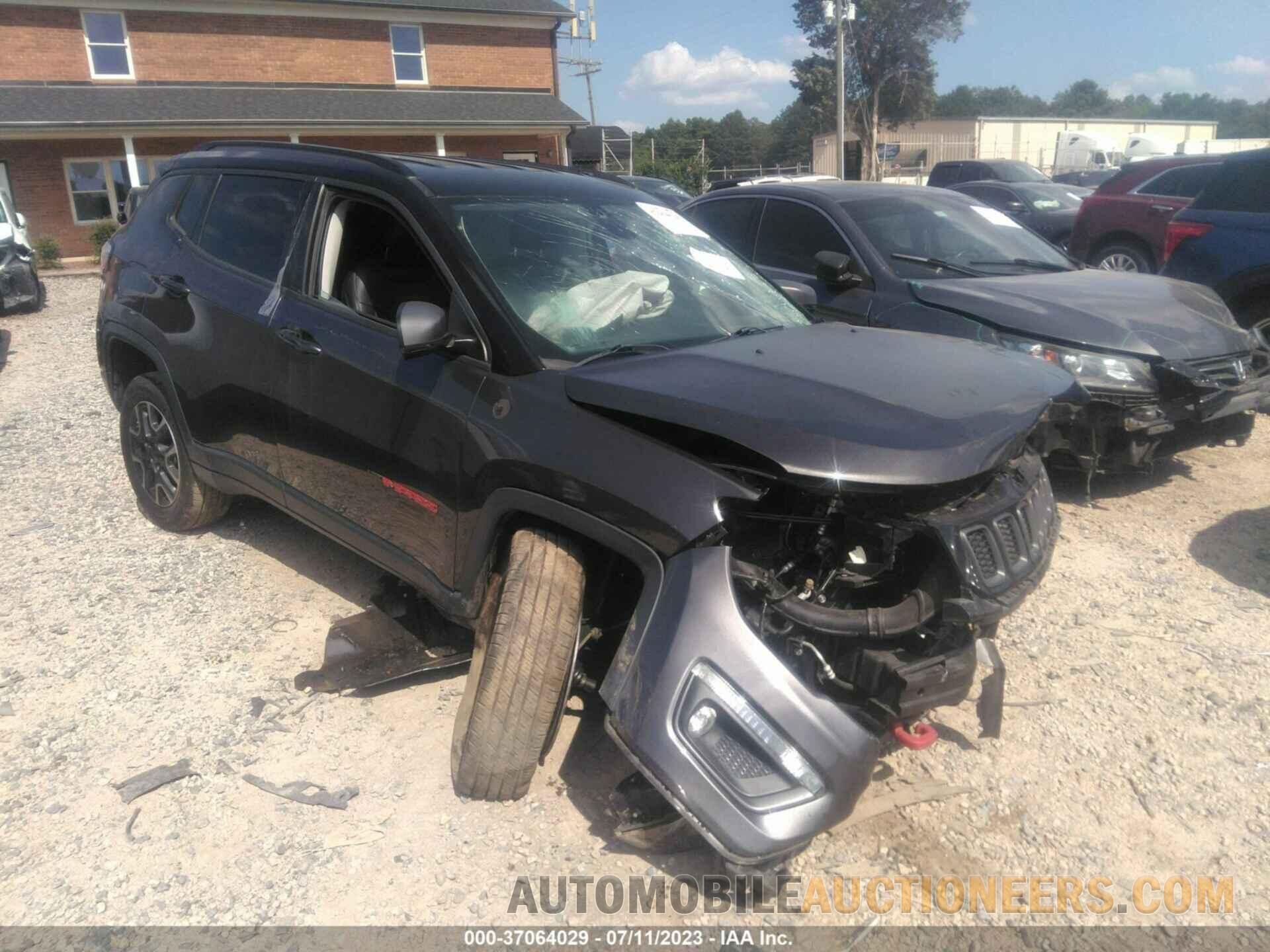 3C4NJDDB5LT203544 JEEP COMPASS 2020